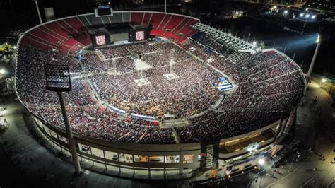 capacidad estadio nacional chile concierto